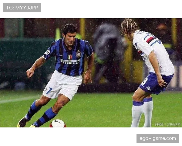 足球传奇再现：重温绿茵场上的伟大时刻与英雄故事