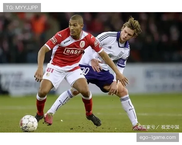 德保罗表现稳健,强大拼抢能力助球队掌控中场局势 德保罗表现稳健,强大拼抢能力助球队掌控中场局势