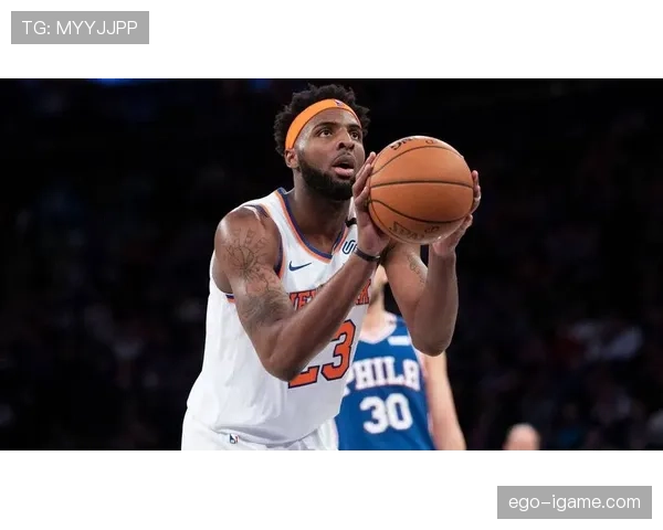 米切尔·罗宾逊篮下封盖率提升近2成，改变球队防守核心角色